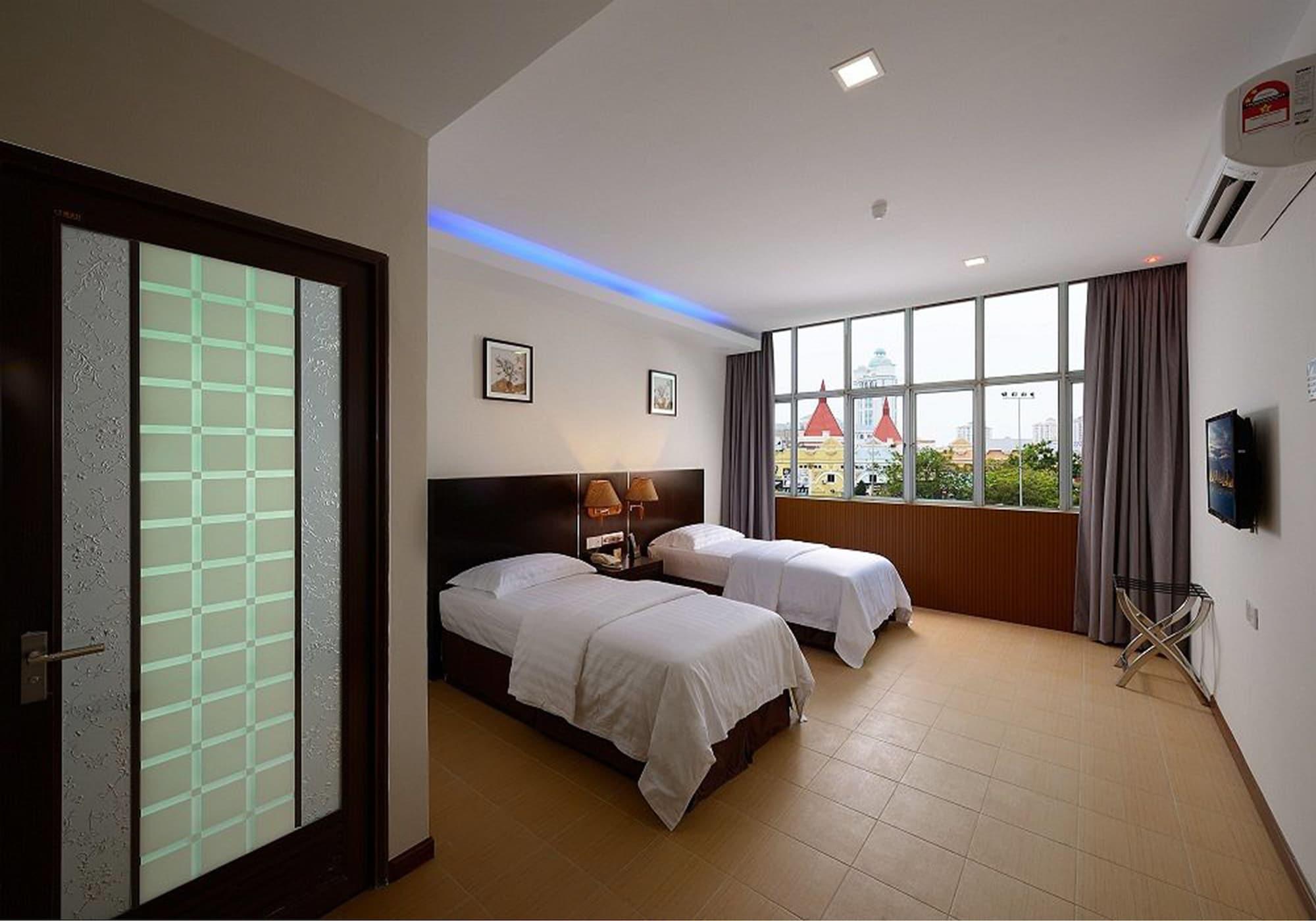 E-Red Hotel Bandar Perda Bukit Mertajam Exterior foto