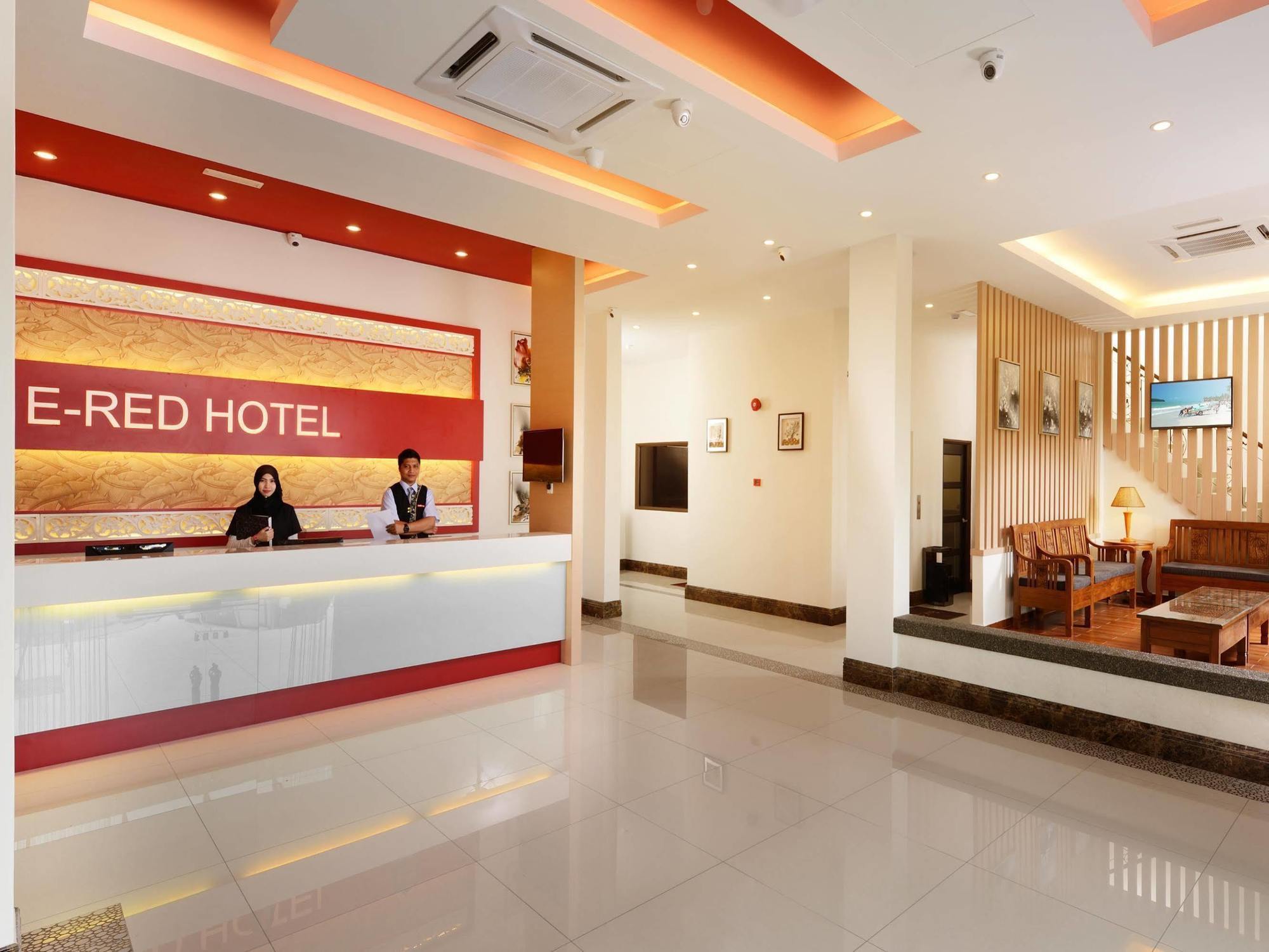 E-Red Hotel Bandar Perda Bukit Mertajam Exterior foto